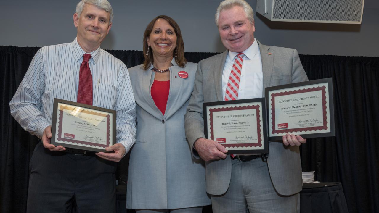 Image of Chief Wellness Officer, Bern Melnyk and two of the Executive Leadership Winners of the 2018 Wellness Leadership Award Recipients