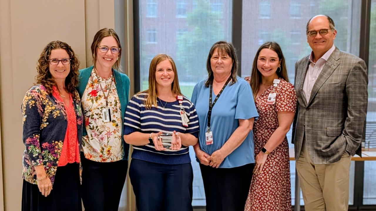 Manager Superviosr Award winner with nominators
